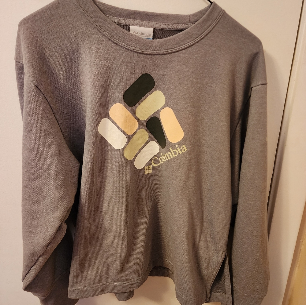 Sweatshirt
